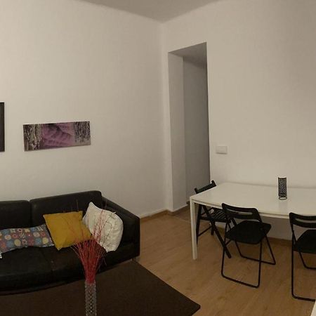 Arce Apartamentos Sevilla Bagian luar foto