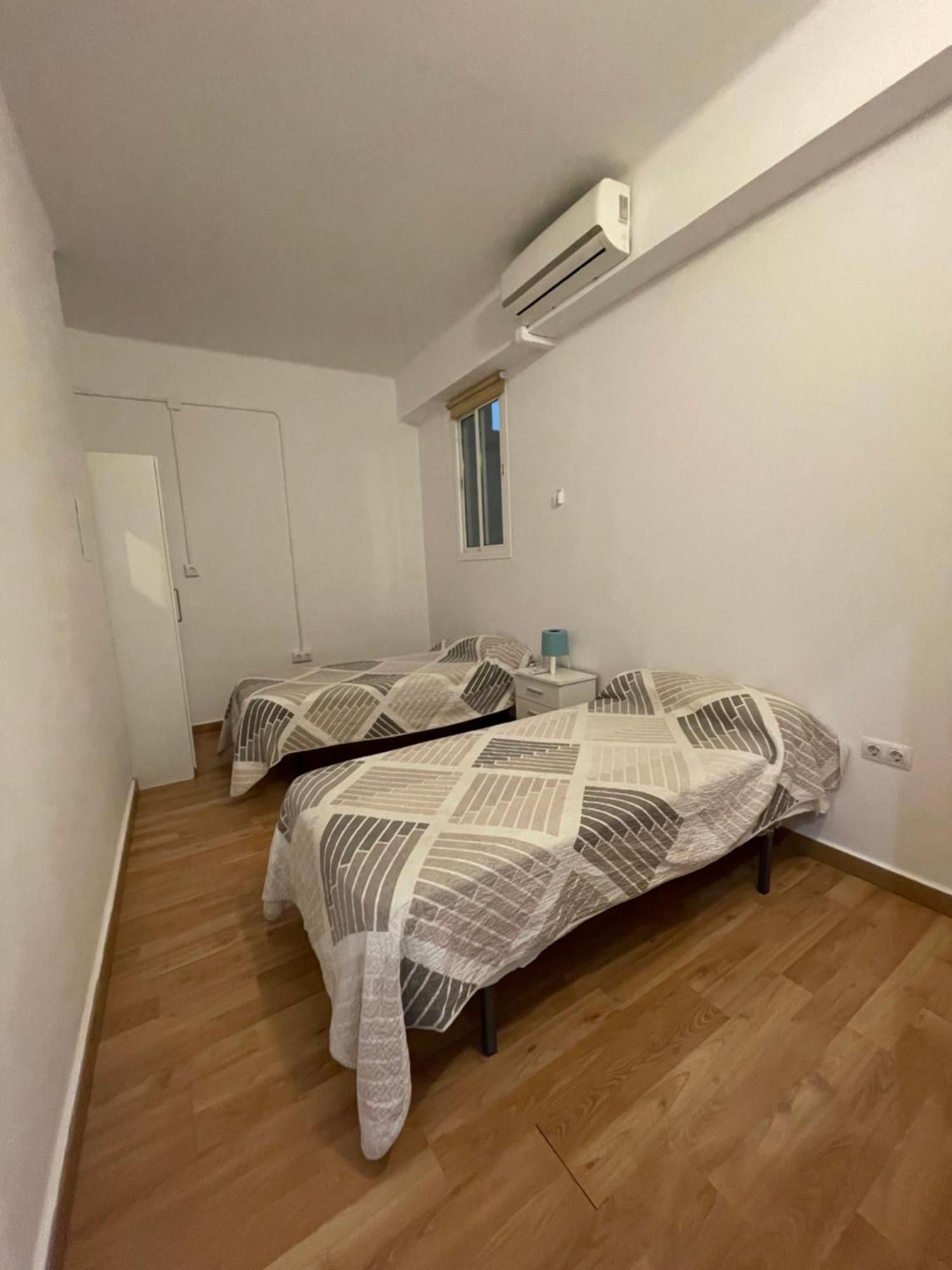 Arce Apartamentos Sevilla Bagian luar foto